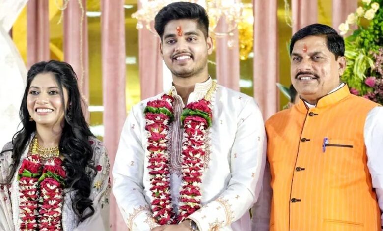मुख्यमंत्री डॉ. मोहन यादव के छोटे बेटे डॉ. अभिमन्यु यादव की शादी होगी सामूहिक विवाह सम्मेलन में, 30 नवंबर को उज्जैन में आयोजन