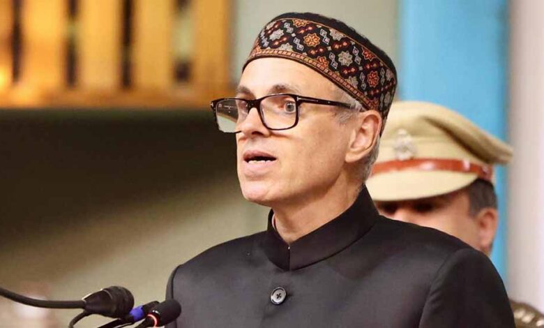 हर कश्मीरी आतंकी नहीं—दिल्ली धमाके पर CM उमर अब्दुल्ला का बड़ा बयान