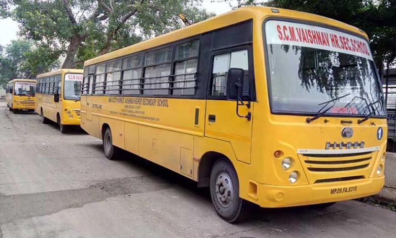इंदौर में स्कूल और कॉलेज बसों के लिए सख्त निर्देश, ड्राइवरों की शारीरिक जांच अनिवार्य