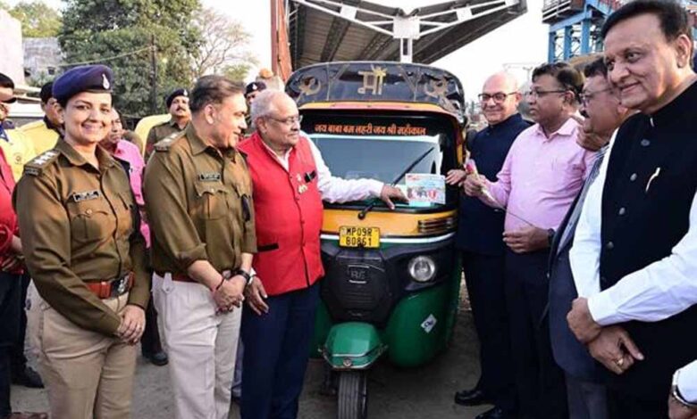 इंदौर रेल पुलिस का यात्रियों की सुरक्षा में नवाचार
