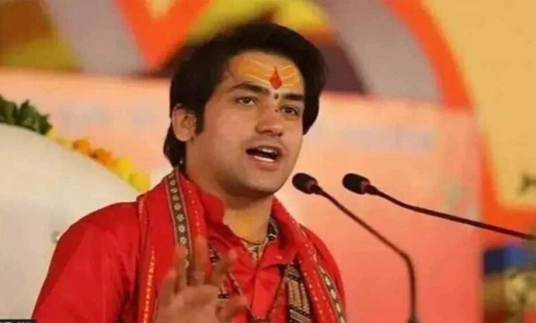 मेरी यात्रा रोकने की साजिश! फरीदाबाद में विस्फोटक मिलने पर पं. धीरेंद्र शास्त्री का बड़ा बयान