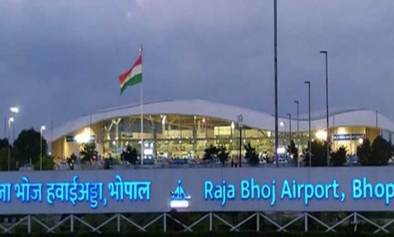 नए साल में राजा भोज एयरपोर्ट पर यात्री संख्या बना सकती है नया रिकॉर्ड, उड़ानों में बढ़ोतरी से उम्मीदें बढ़ीं