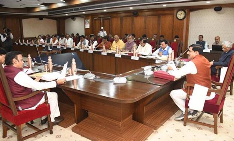 दिवंगत निरीक्षक स्व. शर्मा के परिजन को 1 करोड़ रुपये आर्थिक सहायता की स्वीकृति