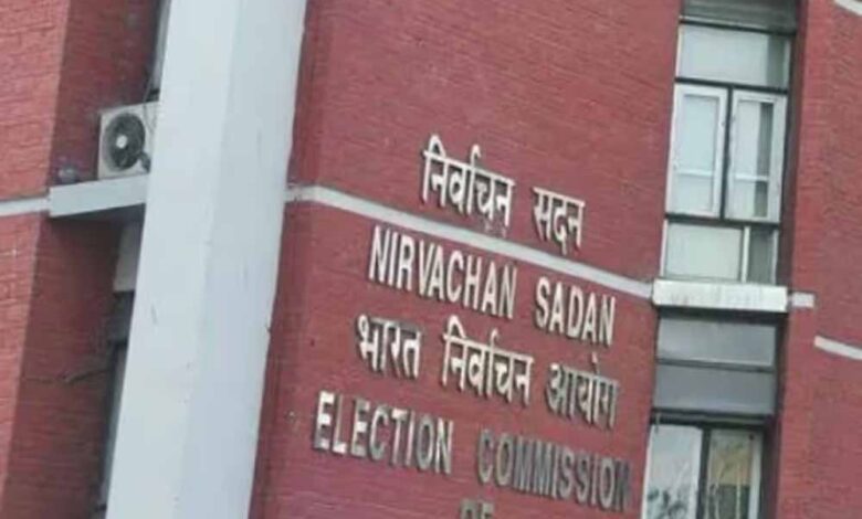 निर्वाचन अधिकारियों की सुरक्षा पर चिंता: चुनाव आयोग ने बंगाल पुलिस को भेजा सख्त पत्र