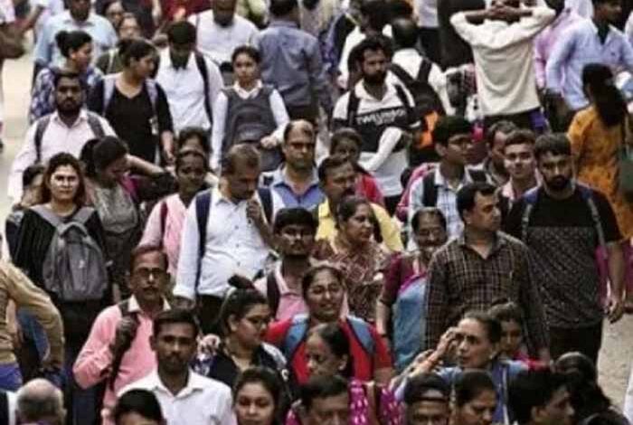 शहरों में सिमट रही दुनिया: अब 80% आबादी छोड़ रही गांवों की ओर रुख