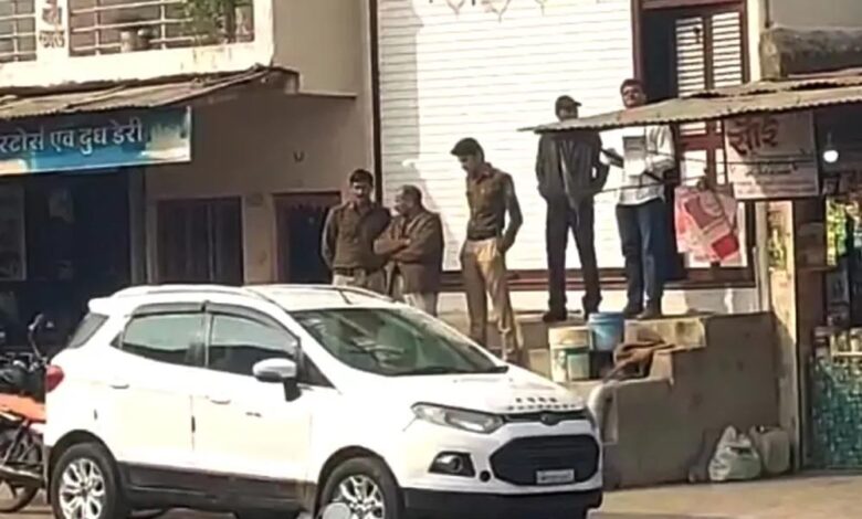 लोकायुक्त की बड़ी कार्रवाई: धार में आदिम जाति सहकारी सोसायटी प्रबंधक के 3 ठिकानों पर छापे