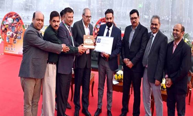 44वें भारतीय अंतर्राष्ट्रीय व्यापार मेले में मध्यप्रदेश मण्डप को रजत पदक