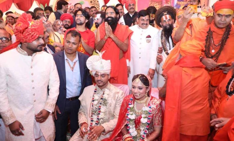 उज्जैन में सीएम मोहन यादव के बेटे का विवाह सम्पन्न, रामदेव और धीरेंद्र शास्त्री बने साक्षी