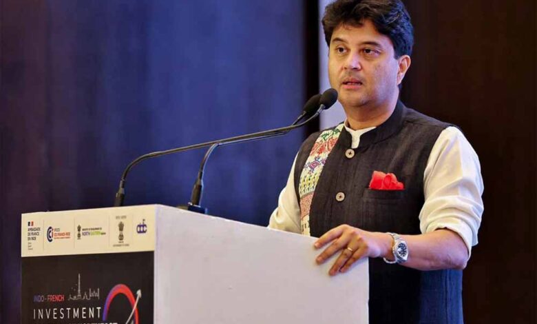 संचार-साथी-ऐप-अब-अनिवार्य-नहीं:-सरकार-ने-दिया-बड़ा-राहतभरा-ऐलान