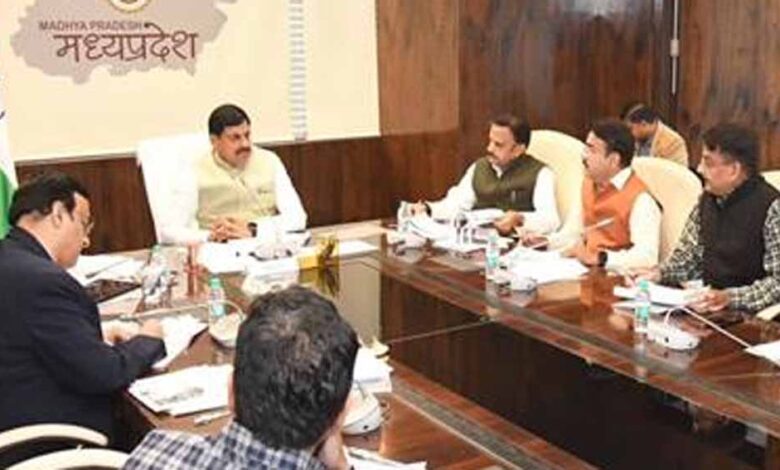 अधिकाधिक अस्पतालों और डॉक्टर्स को जोड़ें आयुष्मान योजना से : मुख्यमंत्री डॉ. यादव