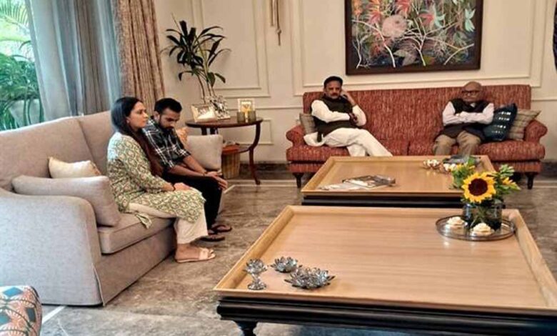 उप मुख्यमंत्री शुक्ल ने पूर्व मंत्री मलैया का कुशल क्षेम जाना