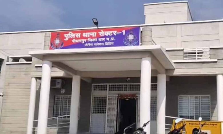 पीथमपुर से अपहृत 8 साल की बच्ची बरामद, 800 CCTV फुटेज से मुंबई तक पहुंची पुलिस