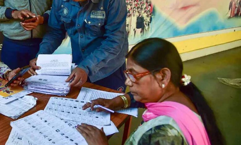 वोटर लिस्ट में छेड़छाड़ पर गरजे कांग्रेस विधायक, कहा– “BLO की होगी सरेआम पिटाई”