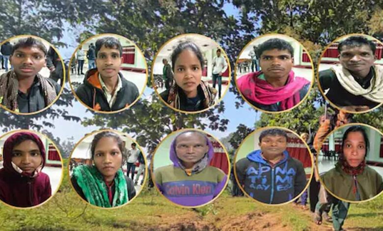 मुख्यमंत्री की उपस्थिति में 10 हार्डकोर नक्सलियों का हथियारों सहित ऐतिहासिक आत्मसमर्पण