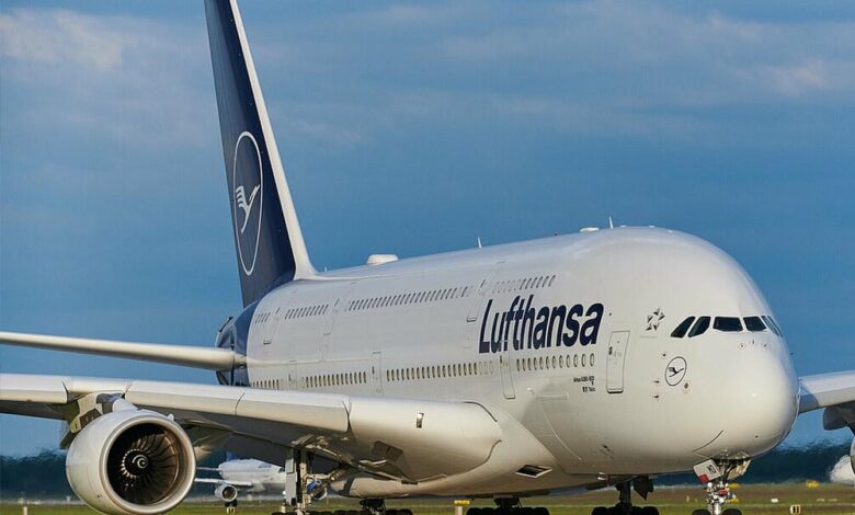 इंडिगो, लुफ्थांसा और ब्रिटिश एयरवेज को बम धमकी, हैदराबाद एयरपोर्ट पर सुरक्षा कड़ी