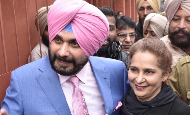 नवजोत-कौर-के-बयान-ने-कांग्रेस-को-संकट-में-डाला,-सिद्धू-की-वापसी-पर-उठे-सवाल