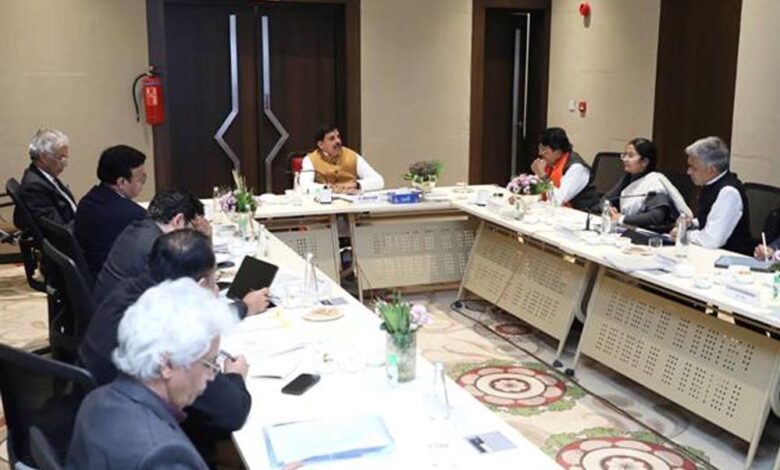 नगरीय-विकास-के-प्रत्येक-कार्य-को-उच्च-गुणवत्ता-के-साथ-पूरा-करें-:-मुख्यमंत्री-डॉ.-यादव