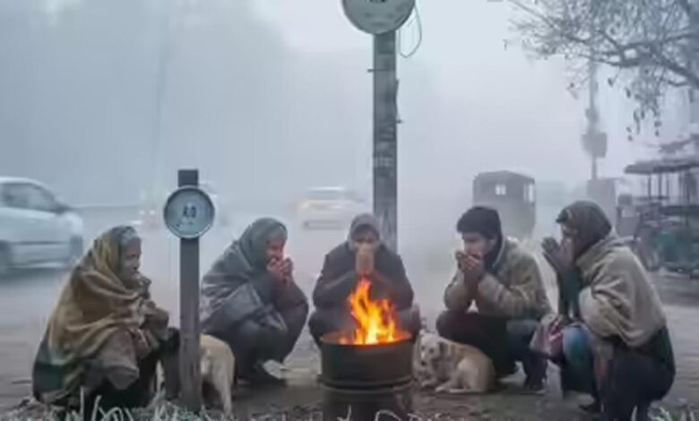 मध्यप्रदेश में कड़ाके की ठंड, इंदौर में पारा गिरकर 4.5°, 10 साल में सबसे कम तापमान, पचमढ़ी से भी ठंडा