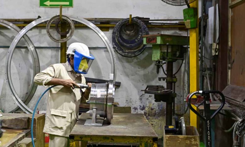 2047-तक-मैन्युफैक्चरिंग-का-धमाका!-भारत-की-जीडीपी-में-25%-हिस्सेदारी-का-बड़ा-अनुमान