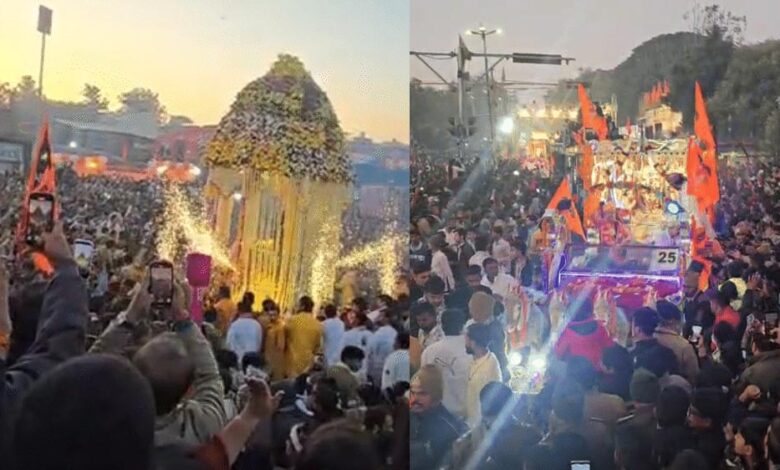 रणजीत हनुमान प्रभातफेरी: रामायण आधारित झांकियों के साथ चला बाबा रणजीत का रथ, 7 लाख श्रद्धालुओं ने लिया भाग