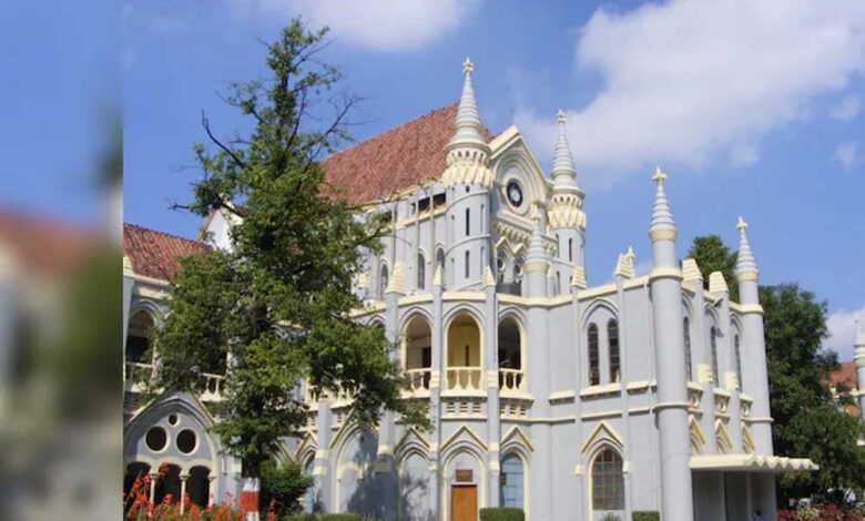 MP हाई कोर्ट ने विक्रम अवार्ड-2023 के आयोजन पर लगाई अंतरिम रोक, अगले साल होगी सुनवाई