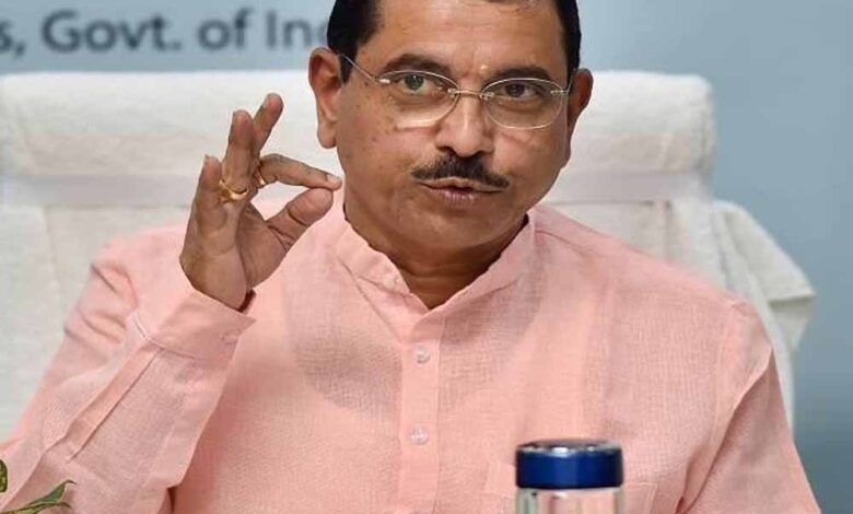 जनादेश-को-नकार-रहा-विपक्ष,-संसद-में-व्यवहार-अशोभनीय-:-प्रह्लाद-जोशी