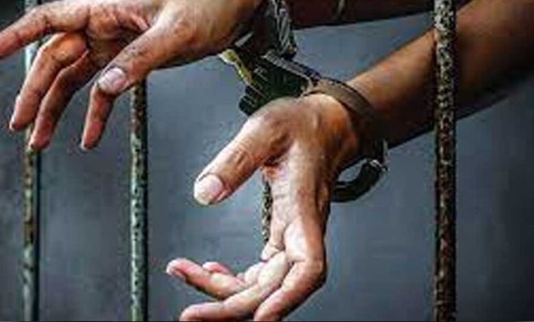 IAS संतोष वर्मा फर्जी प्रमोशन कांड: आदेश तैयार करने वाली कोर्ट टाइपिस्ट गिरफ्तार