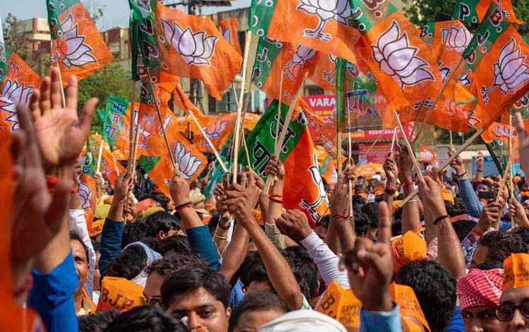 महाराष्ट्र-निकाय-चुनाव-में-bjp-का-दबदबा,-शिवसेना-ncp-के-साथ-200+-सीटों-पर-बढ़त;-मतगणना-जारी