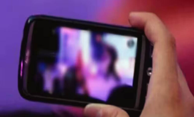 सतना-व्यापार-मेले-के-वॉशरूम-में-युवती-का-वीडियो-बनाकर-पोस्ट,-प्रबंधन-ने-fir-दर्ज-कराई