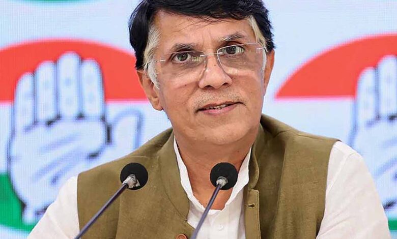 बांग्लादेश-में-अल्पसंख्यकों-पर-बढ़ते-अत्याचार-पर-कांग्रेस-नेता-का-वार,-बोले—-सरकार-को-अंतरराष्ट्रीय-मंच-पर-उठानी-चाहिए-आवाज