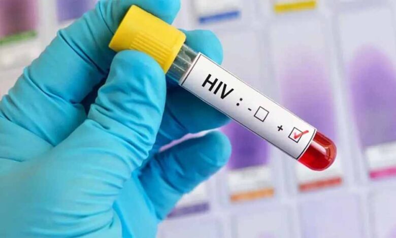 सतना-में-hiv-कांड-को-लेकर-बवाल,-मानवाधिकार-आयोग-सदस्य-और-प्रशासन-आमने-सामने