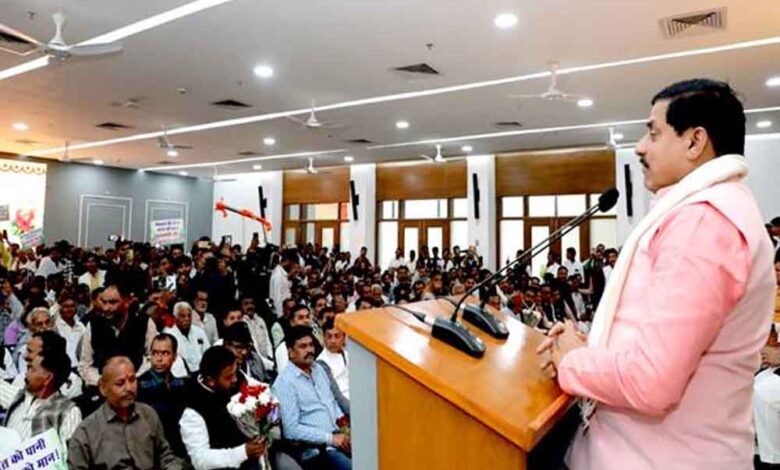 हर-खेत-तक-पहुंचाएंगे-पानी-:-मुख्यमंत्री-डॉ.-यादव