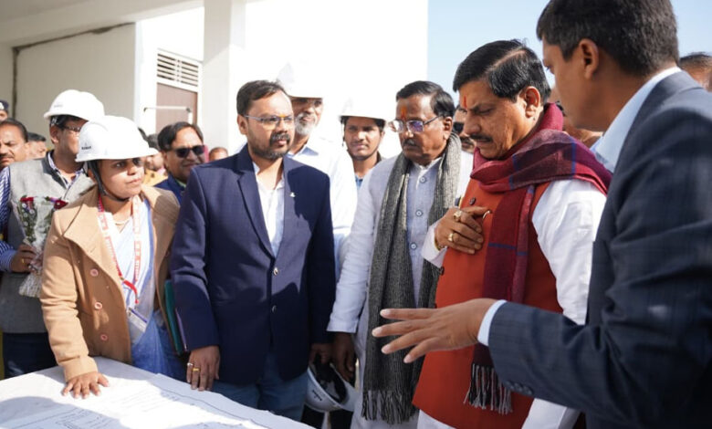 मुख्यमंत्री डॉ. यादव ने किया गीता भवन का निरीक्षण, उज्जैनवासियों के साथ बिताई सुबह की चाय