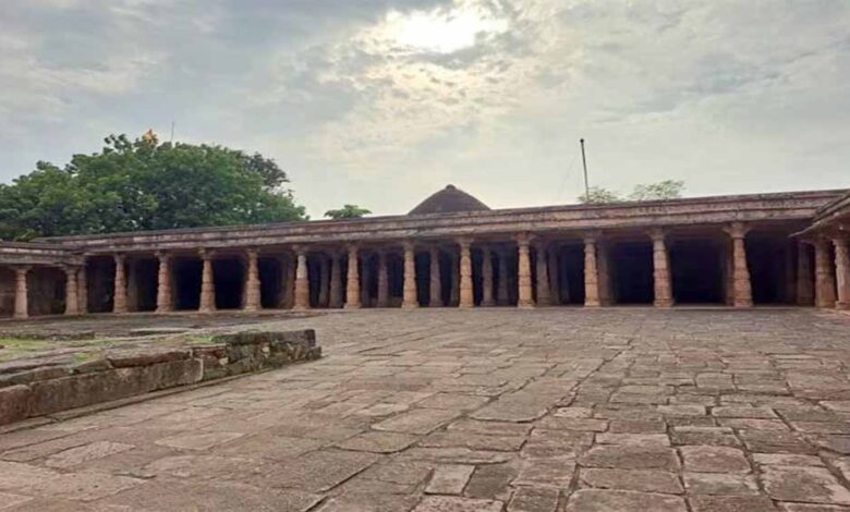 धार भोजशाला में तनाव रोकने की कवायद, 2016 मॉडल लागू; बसंत पंचमी और नमाज को लेकर कड़ी सुरक्षा