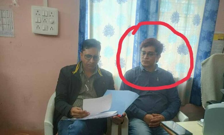 छिंदवाड़ा में लोकायुक्त की बड़ी कार्रवाई, NHM डाटा मैनेजर ₹50,000 रिश्वत लेते रंगे हाथों गिरफ्तार