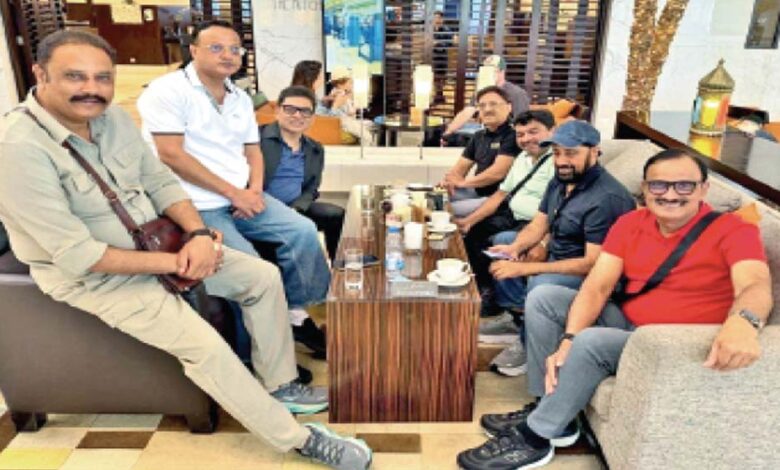 आज-भी-दुबई-में-फंसे-रहेंगे-एमपी-के-लोग:-शारजाह-से-इंदौर-की-फ्लाइट-कैंसिल,-विजयवर्गीय-ने-100-से-अधिक-फंसे-लोगों-से-किया-संपर्क