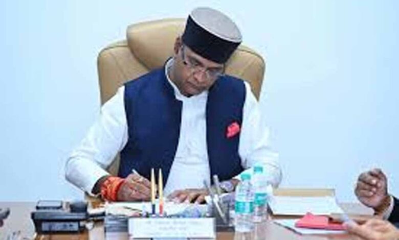हर पंचायत में पैक्स के माध्यम से जन औषधि केंद्रों का किया जाएगा विस्तार : मंत्री  सारंग मैनिट में कार्यक्रम में शामिल हुए
