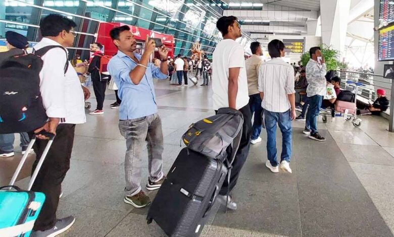 ईरान युद्ध के बीच बड़ा कदम: पश्चिम एशिया से 50 उड़ानों की तैयारी में भारतीय एयरलाइंस