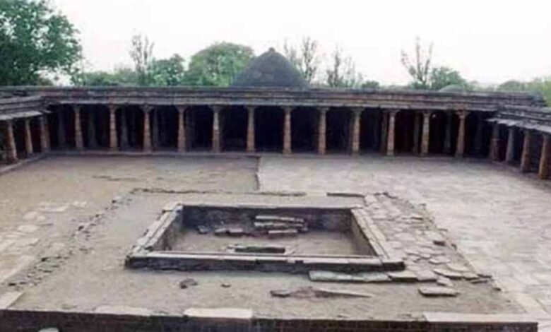 धार भोजशाला विवाद में 2189 पेज की रिपोर्ट दाखिल, MP हाईकोर्ट में दोनों पक्ष करेंगे बहस