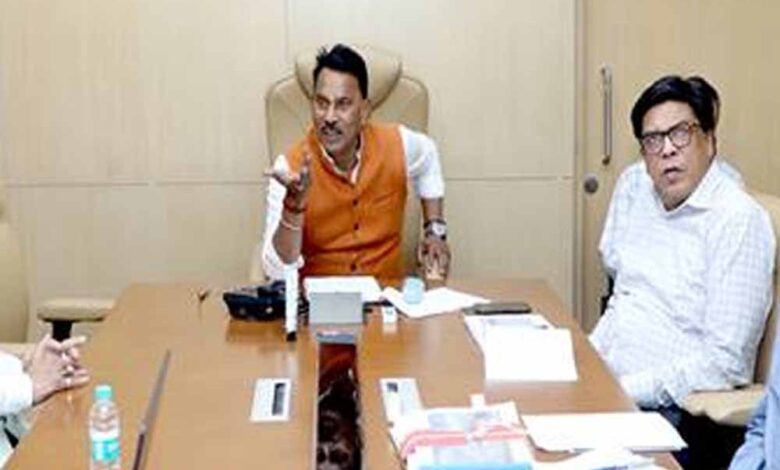 निर्माणाधीन कार्यों को पूर्ण गुणवत्ता के साथ नियत समय अवधि में पूर्ण करें : मंत्री  सिलावट