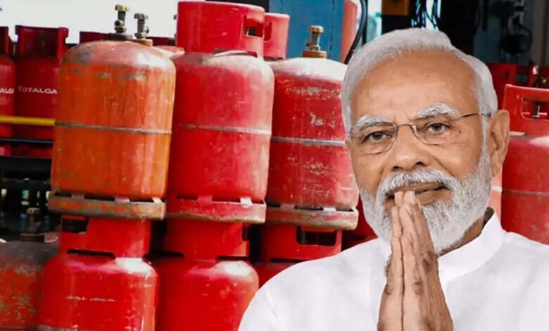 LPG संकट पर PM मोदी की अपील, गृह मंत्रालय ने कंट्रोल रूम स्थापित किया, जिले-जिले में प्रशासन अलर्ट
