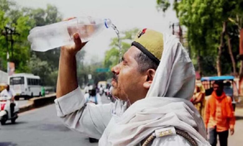 सीजन में पहली बार 40 डिग्री तक पहुंचा पारा, कई शहरों में सामान्य से 5-7 डिग्री ज्यादा तापमान