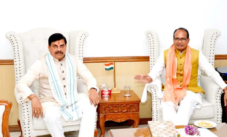 प्रहलाद के साथ सीएम मोहन यादव की शिवराज से मुलाकात, दिल्ली में हुई मीटिंग में तय हुआ सरसों पर भावांतर और तुअर की खरीद