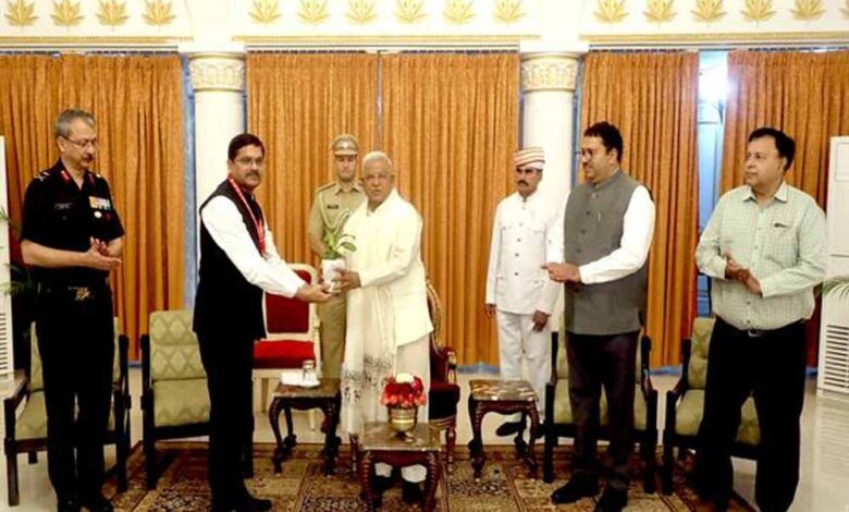 अध्ययन भ्रमण विभिन्न दृष्टिकोणों को समझने, सीखने का सुअवसर : राज्यपाल  पटेल