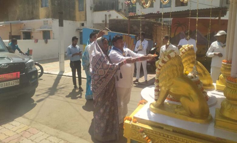 साईं बाबा की यात्रा बड़े धूमधाम से निकल गई