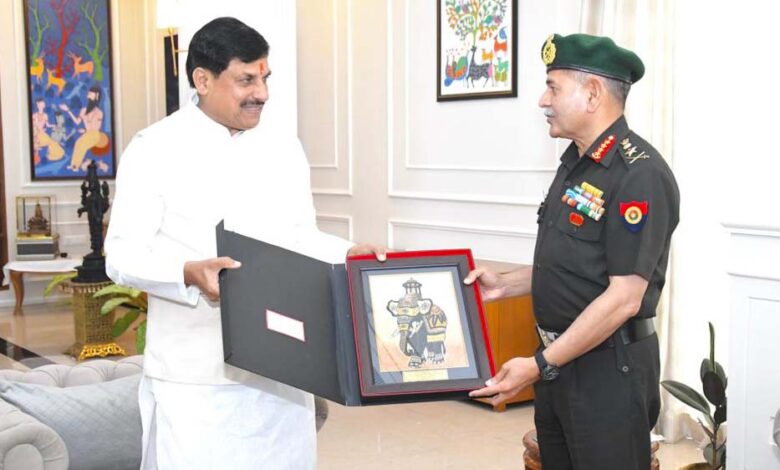 प्रदेशवासियों को सेना की समृद्ध विरासत से परिचित कराना जरूरी, युवाओं को सेना में शामिल होने के लिए प्रेरित करें:CM यादव