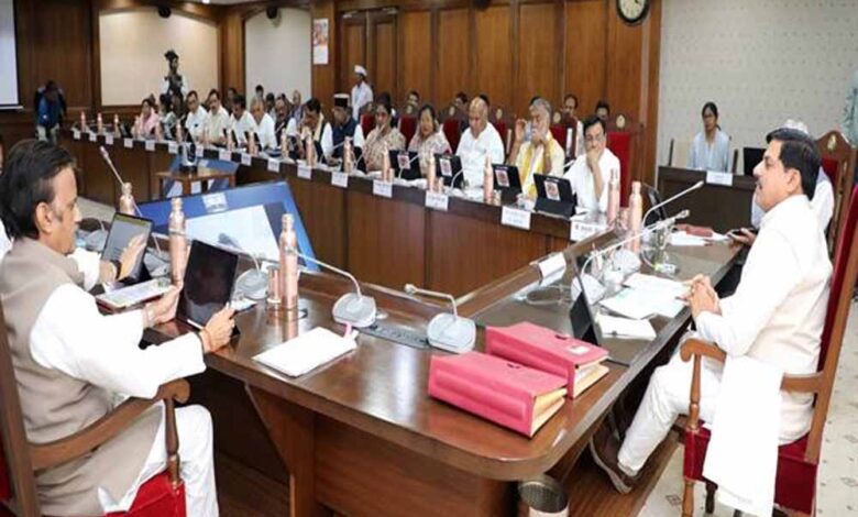 मध्यप्रदेश में हुआ गौरवशाली व्यक्तित्वों से जुड़े स्थानों और विरासत स्थलों पर मंत्रि-परिषद बैठकों का हुआ नवाचार