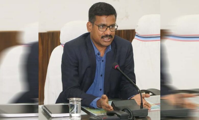 कलेक्टर का सिंघम अवतार: RI और पटवारी निलंबित, तहसीलदार को फटकार, रेवेन्यू डिपार्टमेंट पर कड़ी टिप्पणी