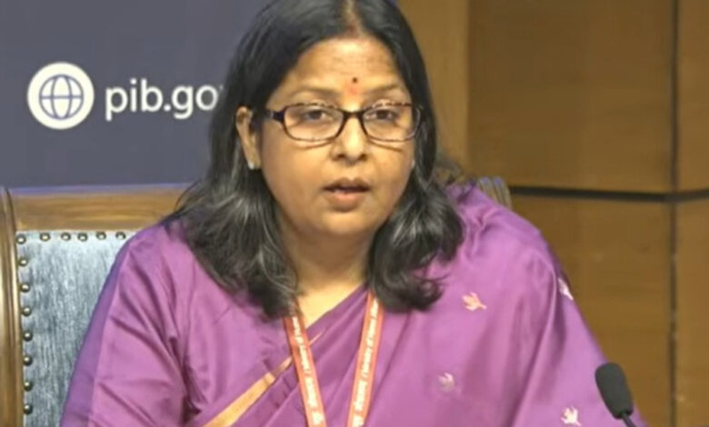 देश में पेट्रोल-डीजल की नहीं कोई कमी, LPG ऑनलाइन बुकिंग 92% तक पहुंची: पेट्रोलियम मंत्रालय