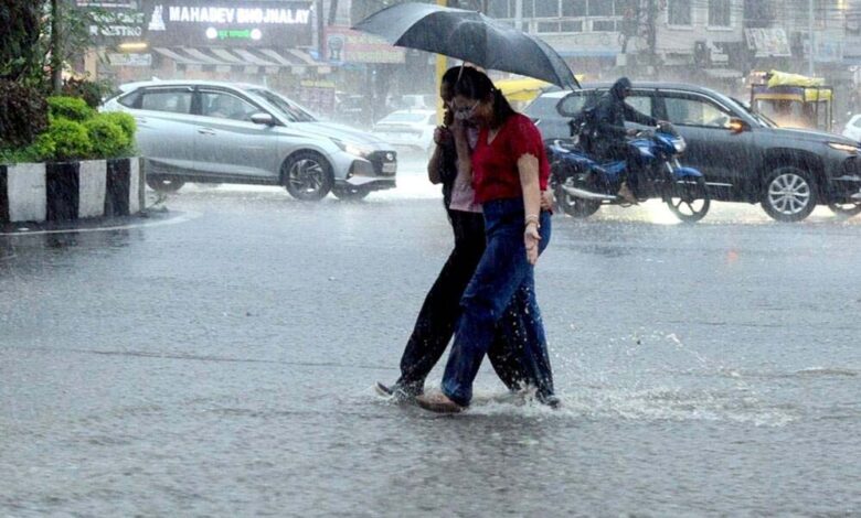 ग्वालियर समेत MP के 7 जिलों में आज होगी बारिश: मार्च में तीसरी बार आंधी-बारिश का अलर्ट